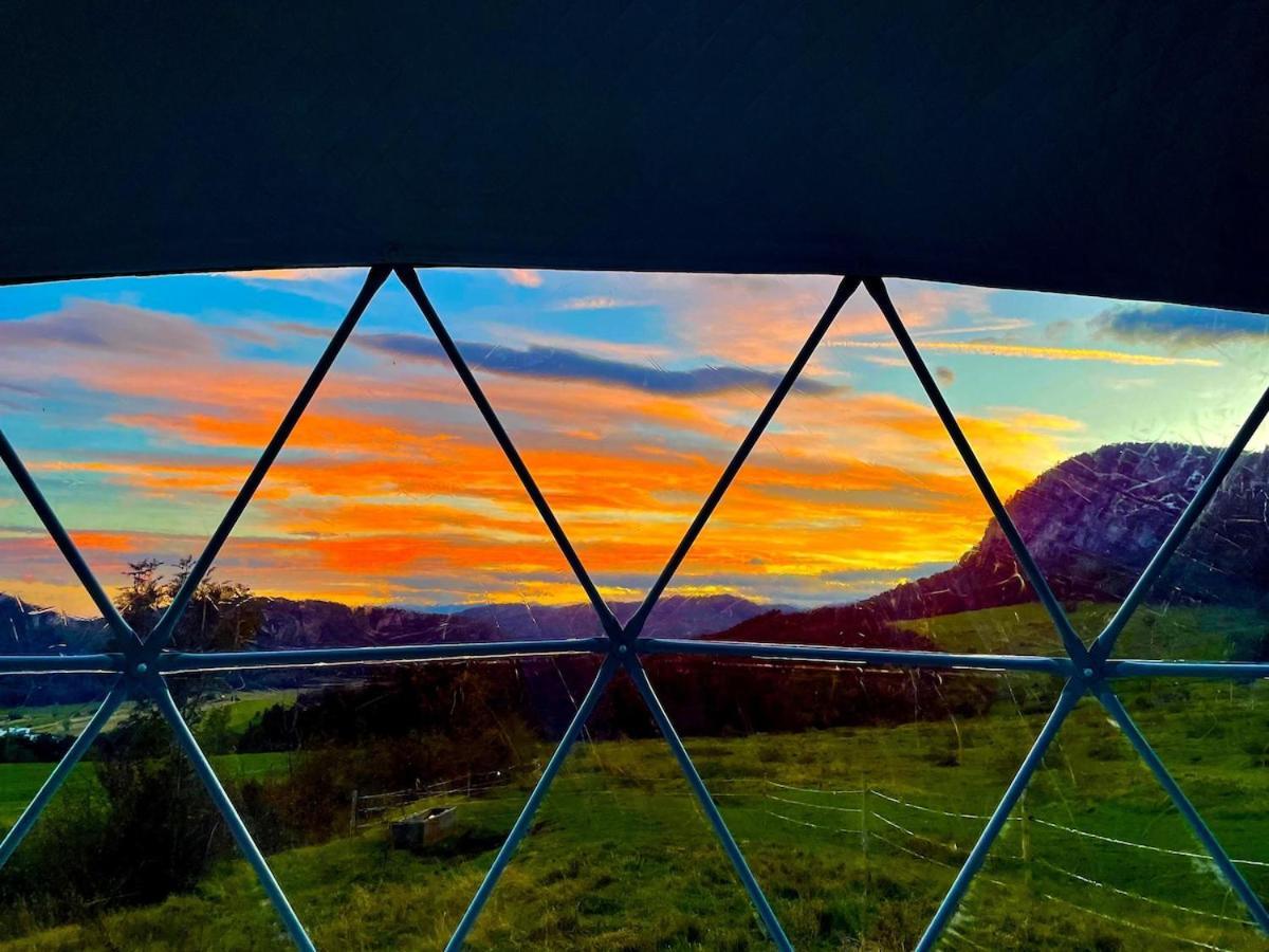 Glamping Hohe Wand - Zelt Mit Sternenfenster Und Whirlpool Hotel Maiersdorf Екстериор снимка