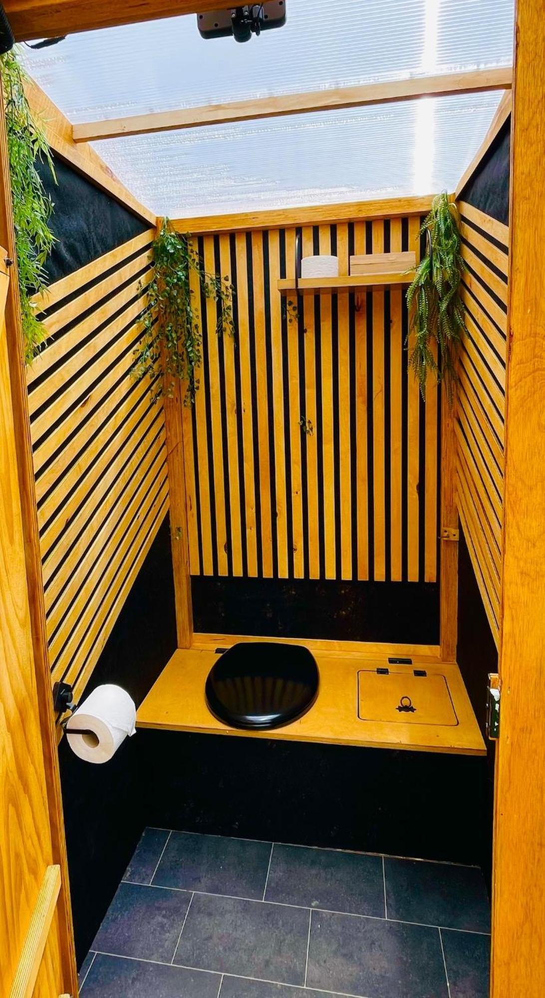 Glamping Hohe Wand - Zelt Mit Sternenfenster Und Whirlpool Hotel Maiersdorf Екстериор снимка